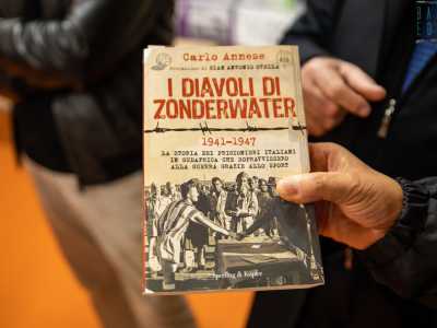 Un�incredibile pagina di storia dimenticata, tornata alla luce solo dopo la pubblicazione nel 2010 di �I Diavoli di Zonderwater�: un libro a firma del giornalista Carlo Annese, dal quale nel 2021 � stato tratto un documentario televisivo a cura di Federico Buffa